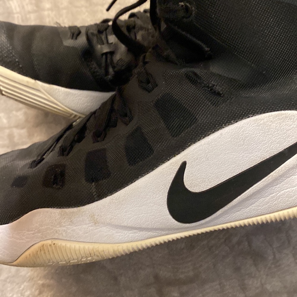 Nike hyperdunks - Picture 5 of 6